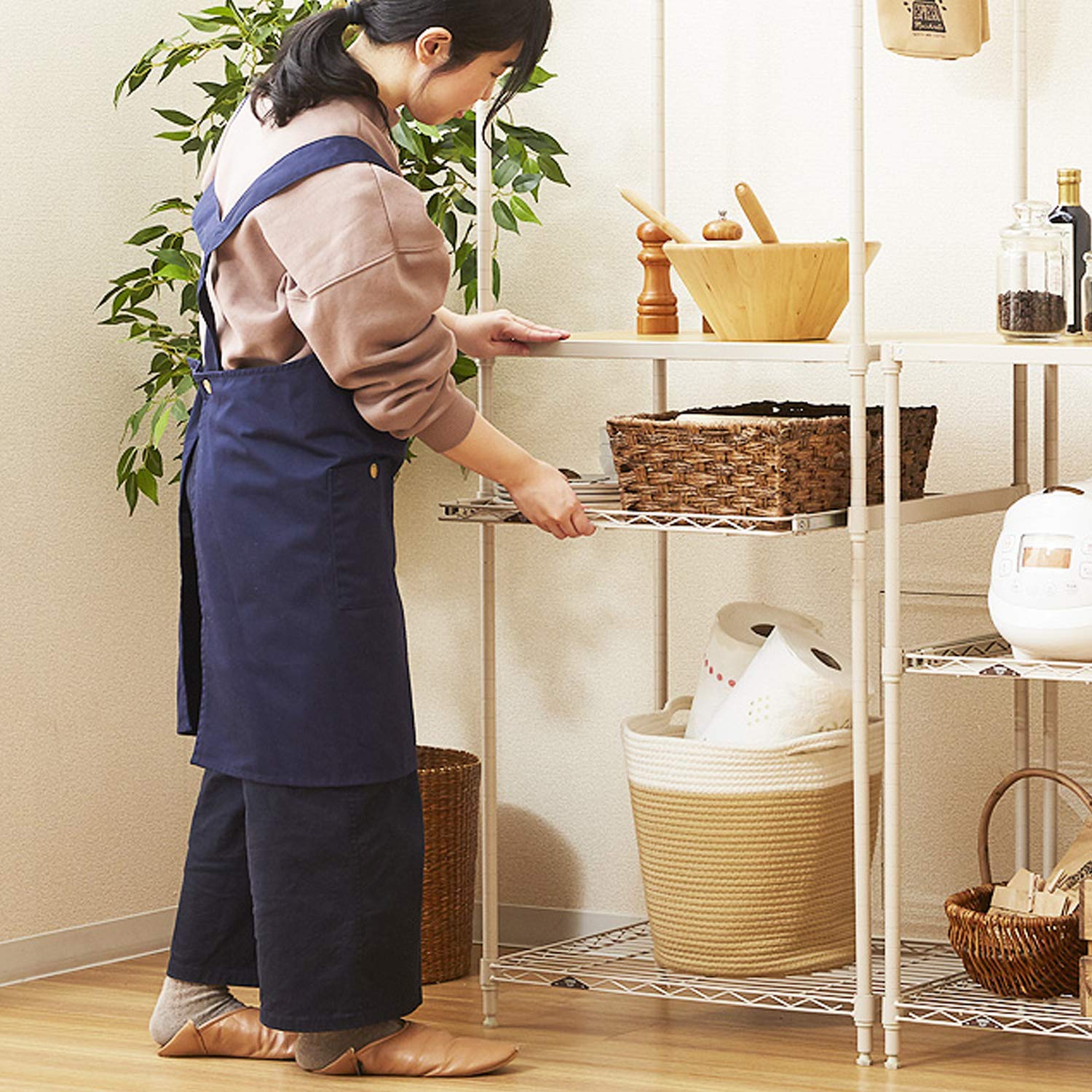 ドウシシャ　ルミナス 幅60cm 5段リシェ スライドシェルフ付ラック60W Amazon｜[ドウシシャ] ルミナスリシェスライドシェルフ付ラック